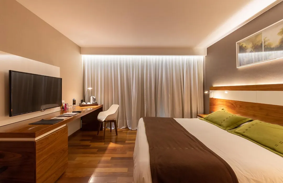 Yrigoyen 111 Hotel-1