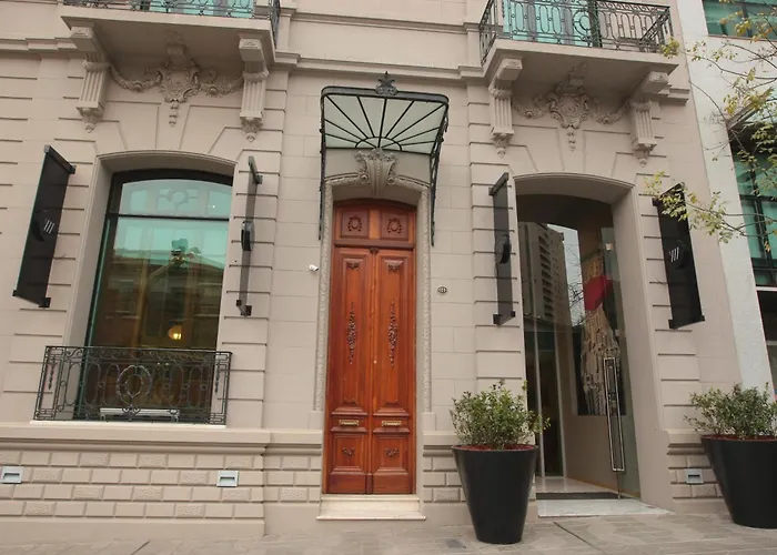 Yrigoyen 111 Hotel